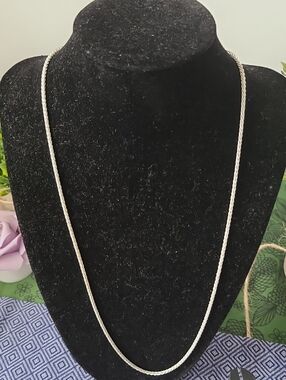 Elegant Women’s Sterling Silver Rope Chain Necklace
